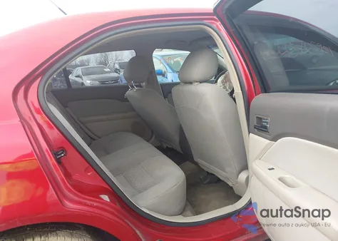 2012 Ford Fusion S z USA, uszkodzony, nr VIN 3FAHP0GA2CR273061